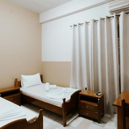 Hotel Lunxheria Αργυρόκαστρο Εξωτερικό φωτογραφία